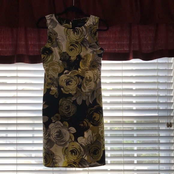 Very nice lime green/gray/white/black Dress - Picture 2 of 5